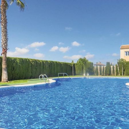 Amazing Apartment In Torrevieja With Kitchen Экстерьер фото
